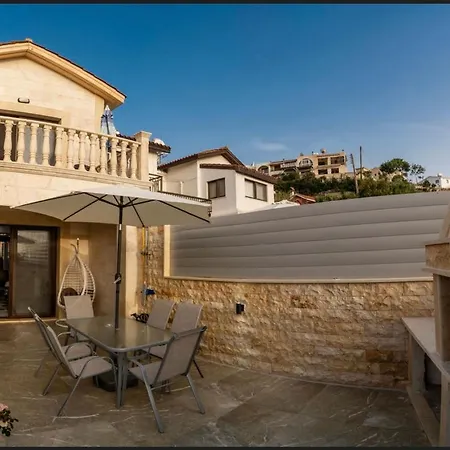 Tatil Evi Sea View Maisonette Chloraka